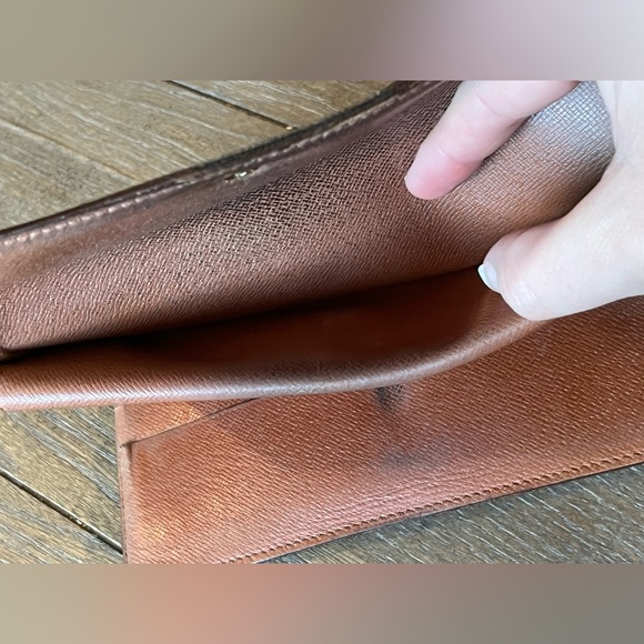 Authentic Louis Vuitton long trifold wallet - Picture 8 of 12